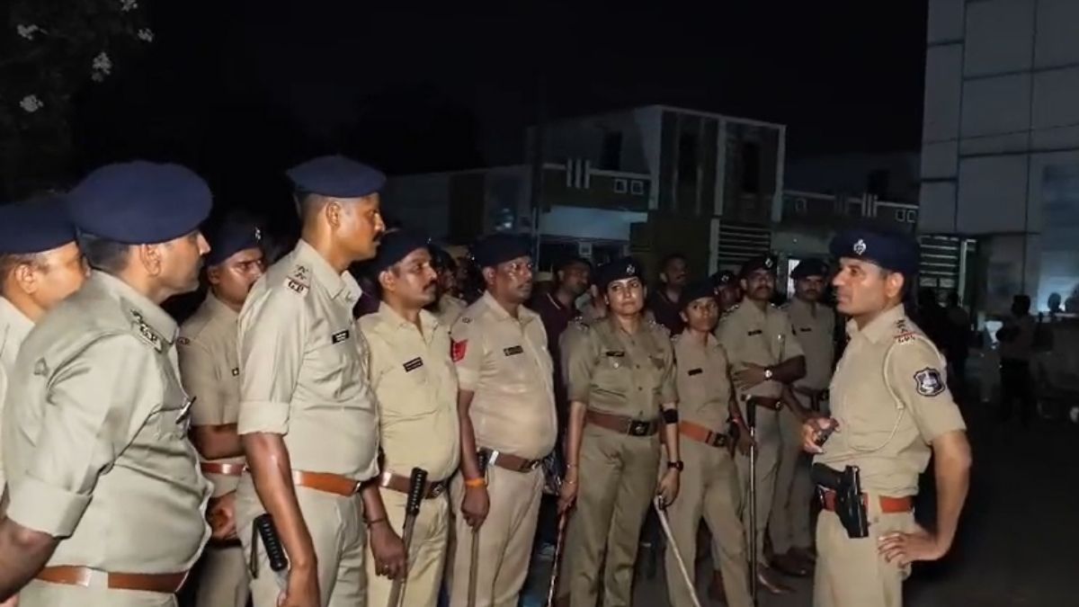 Surat Police Combing4