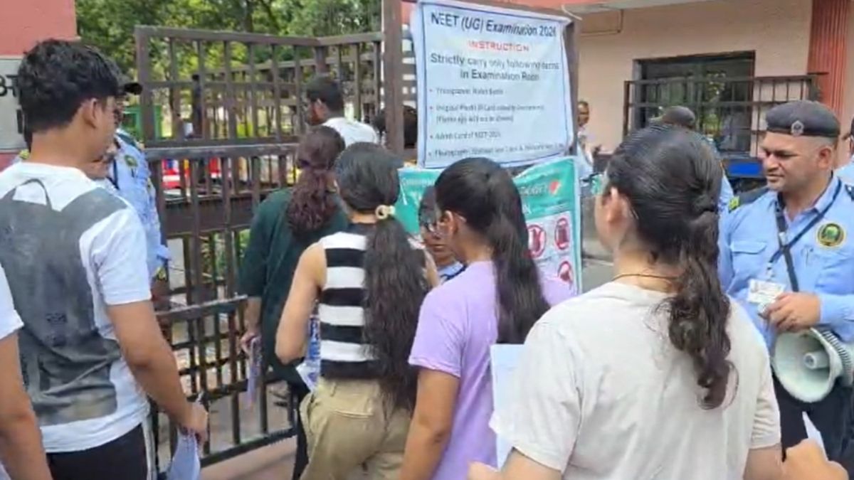 SURAT-NEET-EXAM-21-06