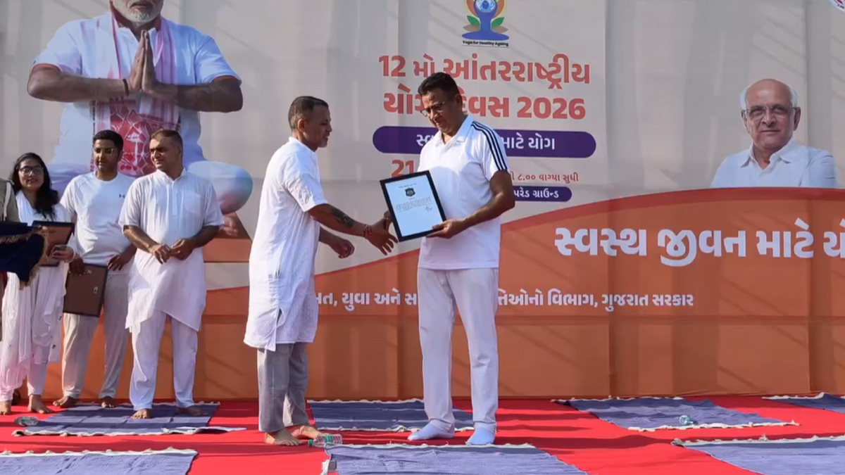 surat-polic-yoga-1-21-june-26