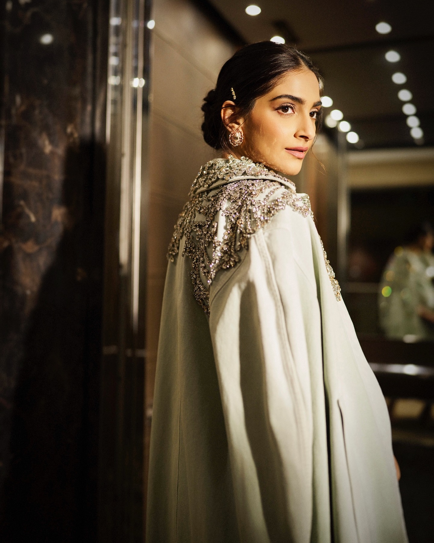 sonamkapoor_1743324421_3599588599412060661_54089228