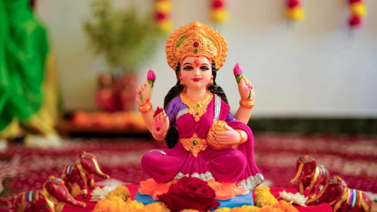 maa lakshmi    (4)