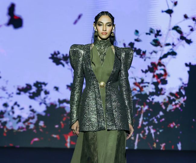 LAKME FASHION WEEK PHOTO