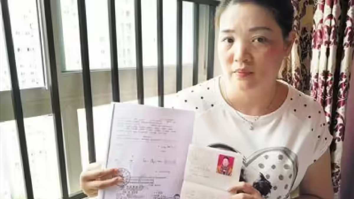 Chinese Couple Divorce