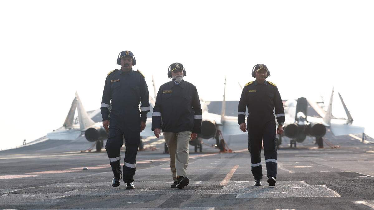 PM Modi INS Vikrant (6)
