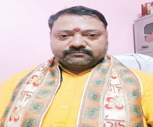 Pandit prabhat mishra final