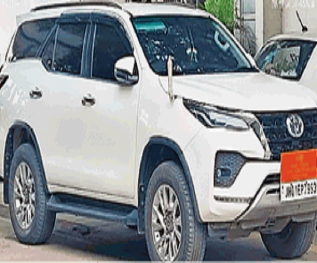 Minister's Car