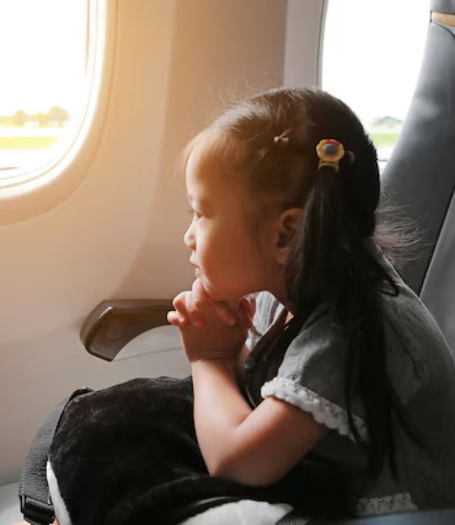 Kid in flight