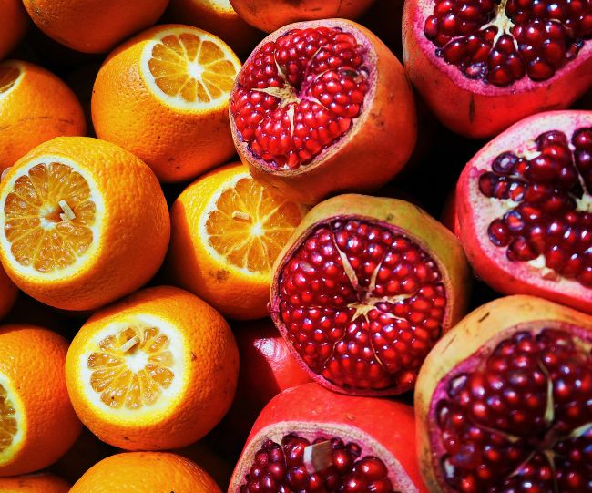 Pomegranate or Orange benefits