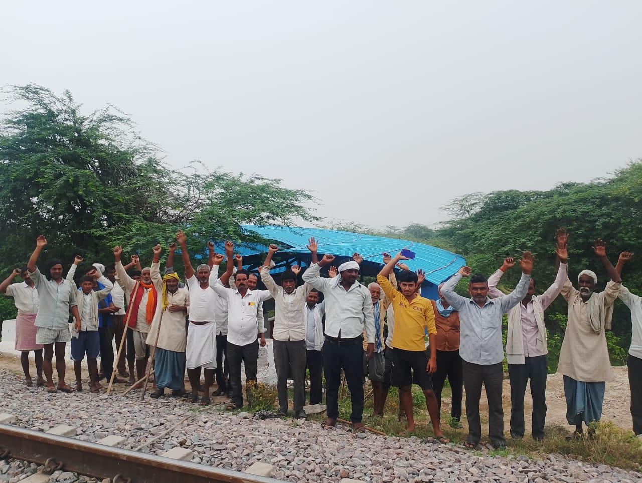 Banda railway track underpass 2ee44be6-a7f8-4832-a66a-21aa0a1a91ef