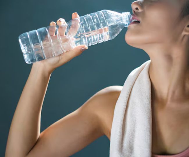 reason for expiry date on water bottle