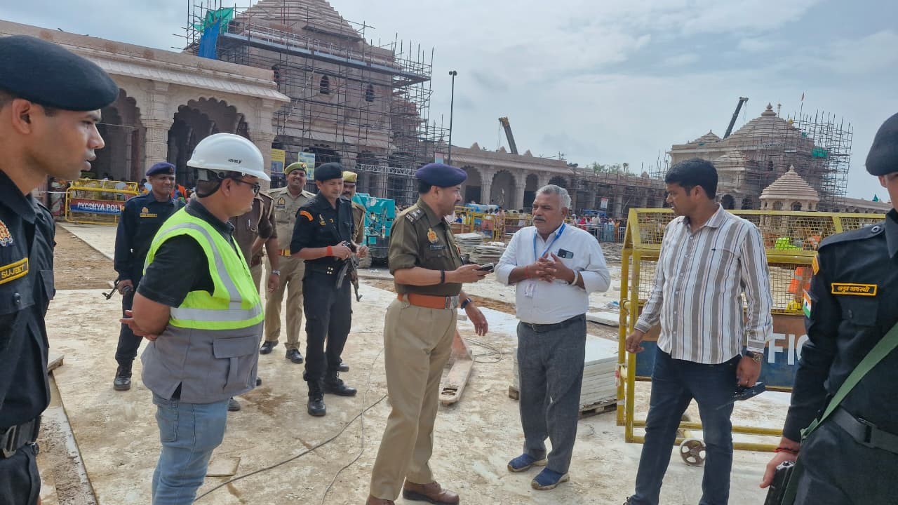 C-439-1-LKO1438-478539