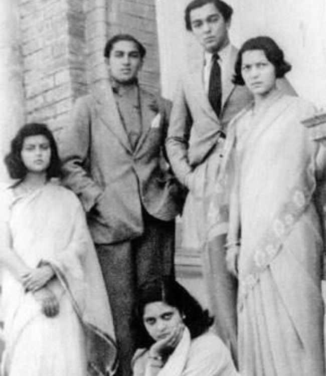 Rani Indira devi children