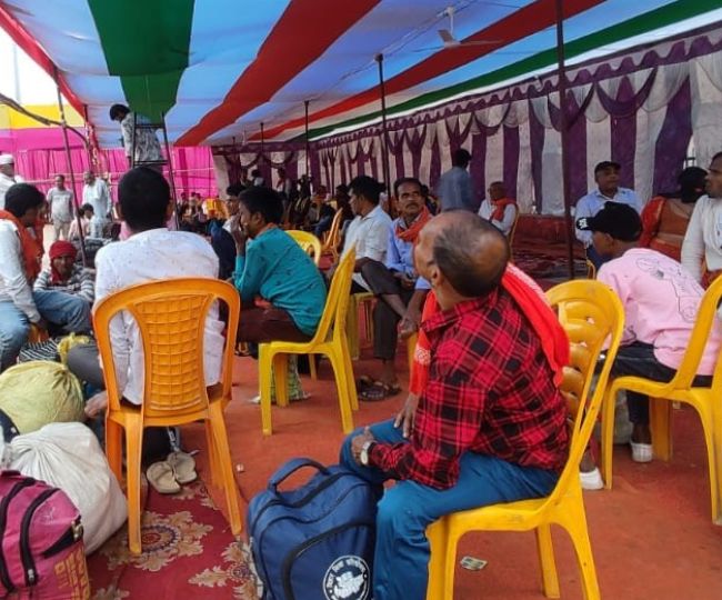 Indian railways holding area sitamarhi