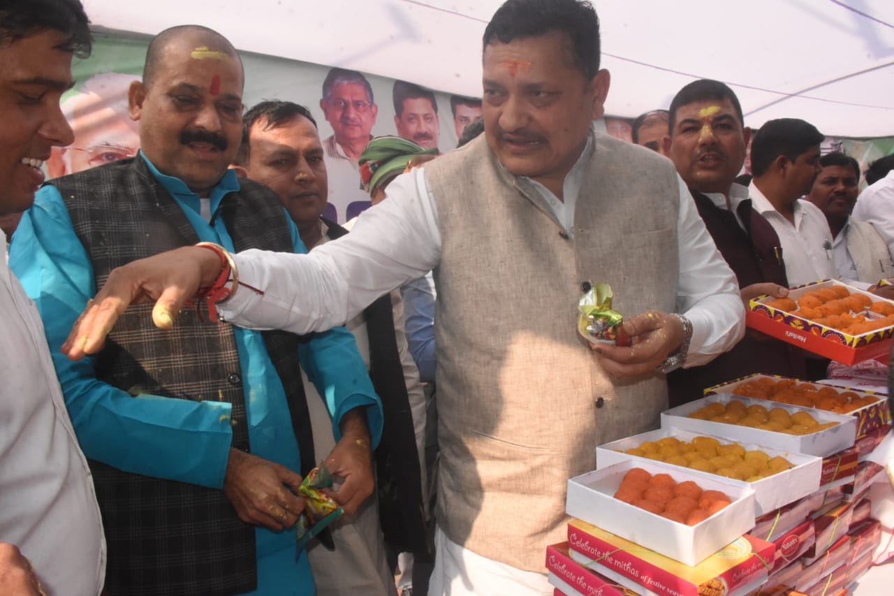 WhatsApp Image 2025-11-14 at 12.00.56