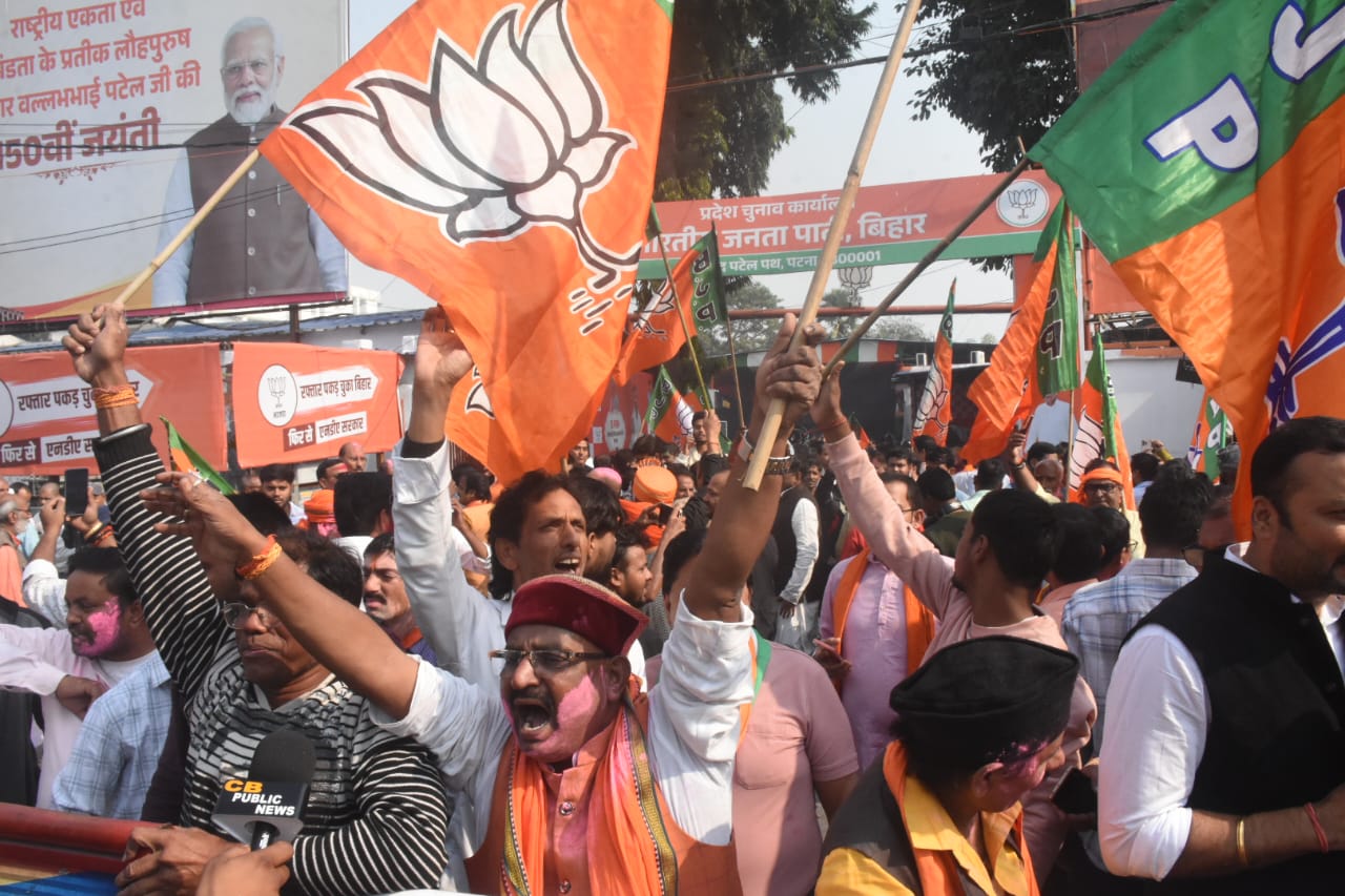 WhatsApp Image 2025-11-14 at 16.23.26