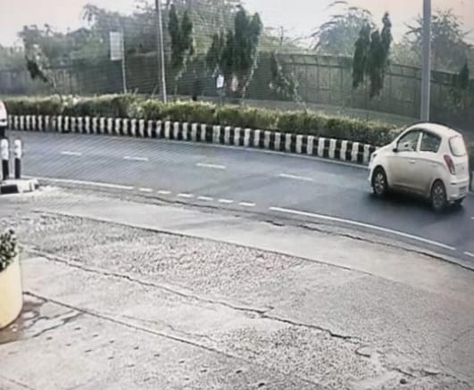 WhatsApp Image 2025-11-17 at 08.58.35