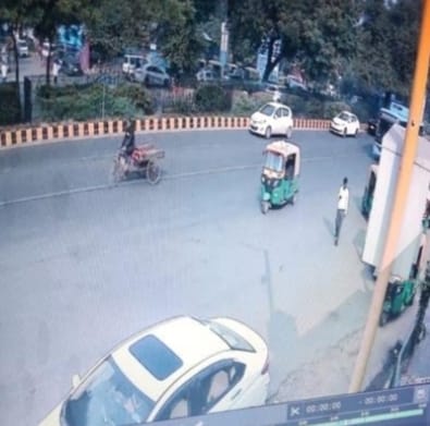 WhatsApp Image 2025-11-17 at 08.58.49