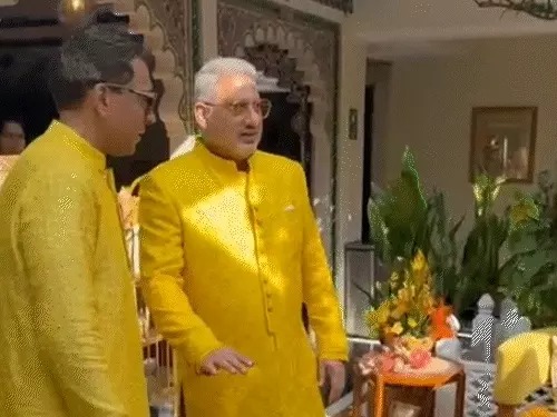 udr royal wedding haldi 211125-a