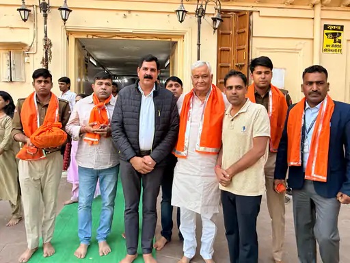 udr nath kirodi darshan 221125-a