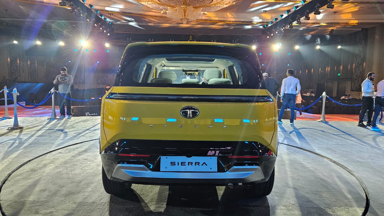 Tata Sierra Tata Sierra rear