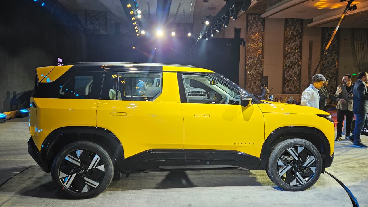 Tata Sierra Tata Sierra side