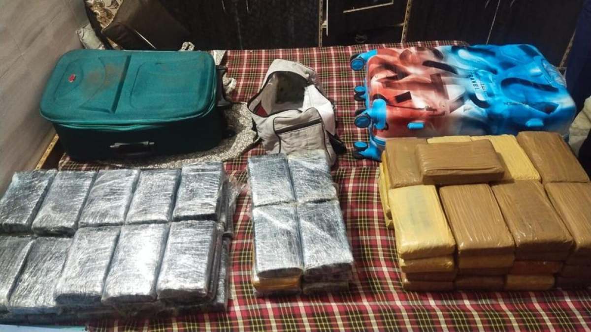 delhi cocaine seized