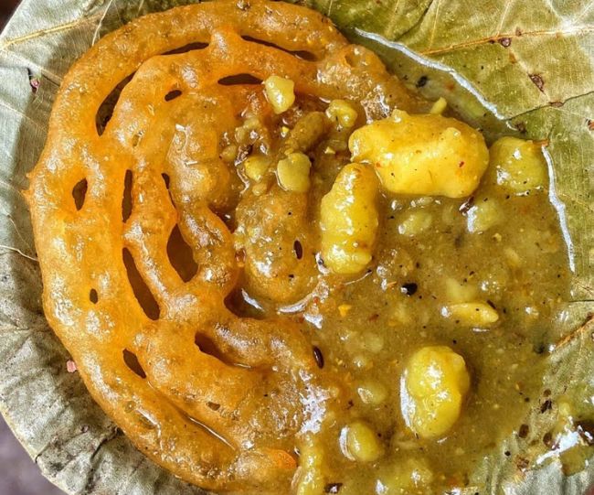aloo jalebi mathura