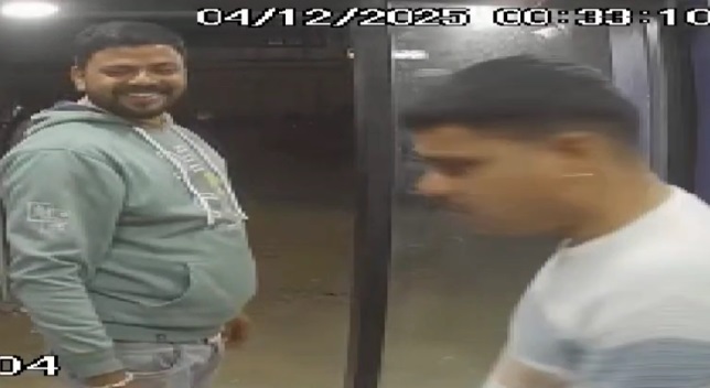 Bhind ATM CCTV youth 215479