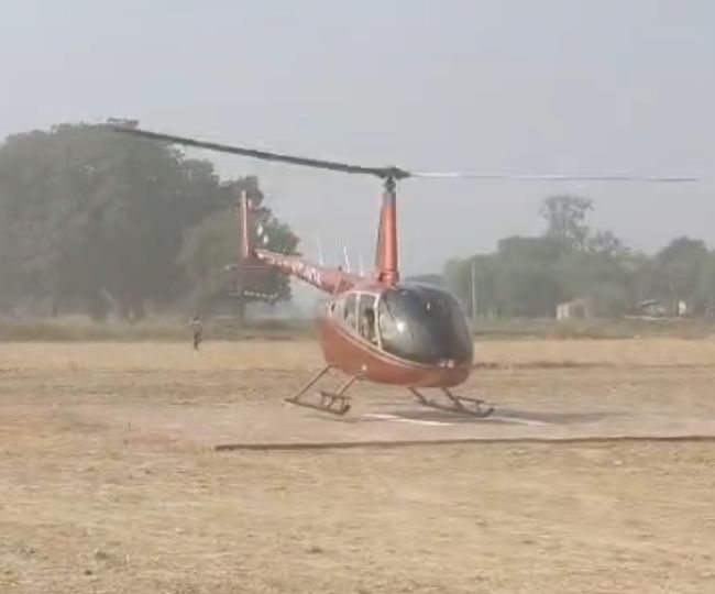 officer bride vidaai by helicopter in up (1)