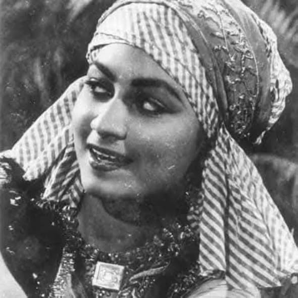 Minu Mumtaz 5