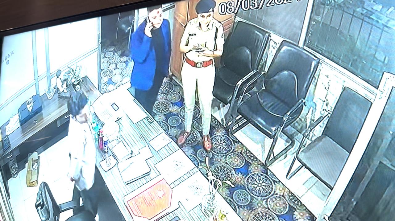 WhatsApp Image 2025-12-10 at 20.31.26 (1)