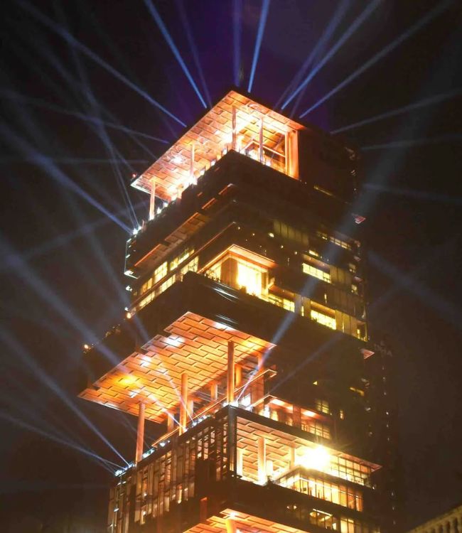 Antilia (5)