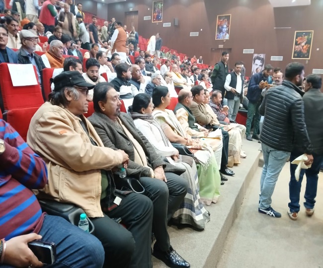 Dharmendra condolence