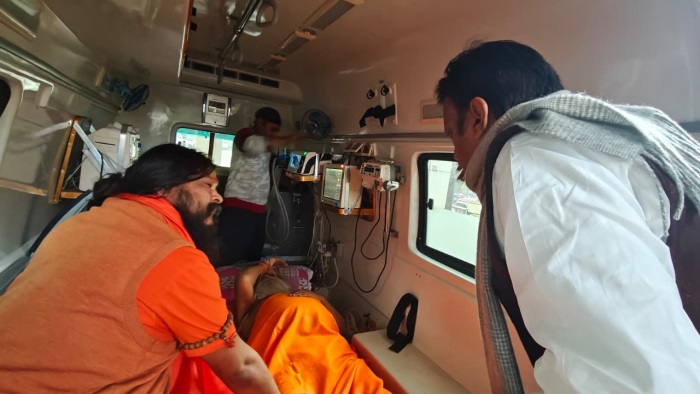 ramvilas vedanti mahara in ambulance 2154