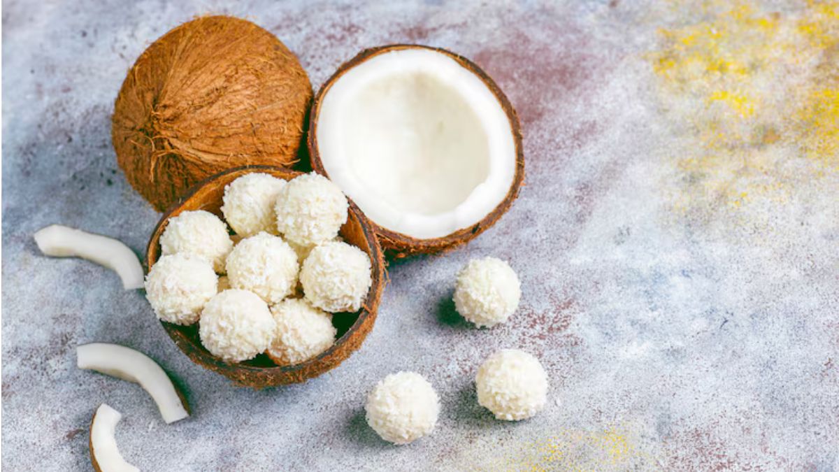 Coconut Laddoo (1)