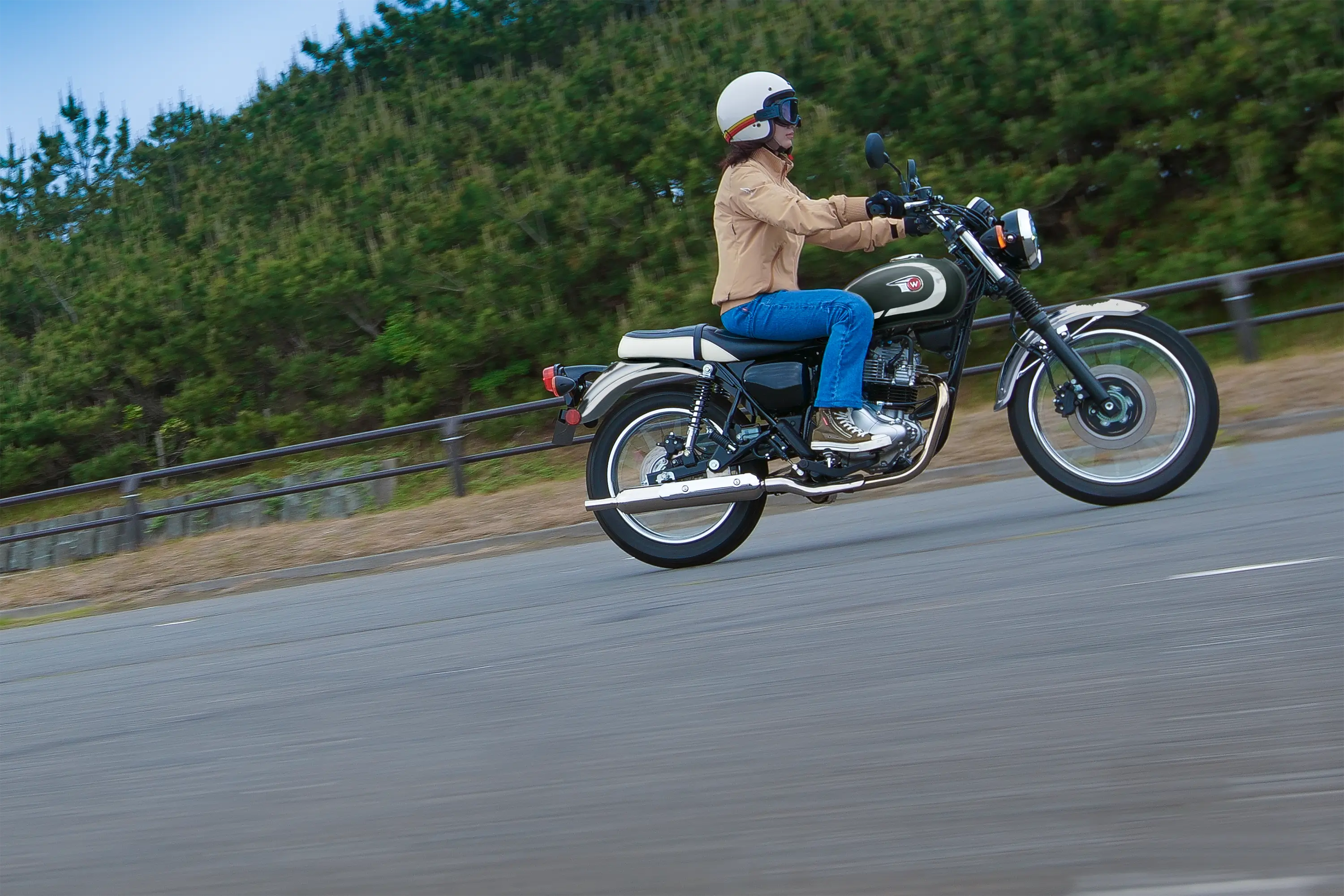 8f6c951f-91a2-4e57-8fb8-a124d9ec81e4