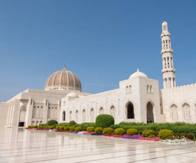 sultan qaboos mosque muscat