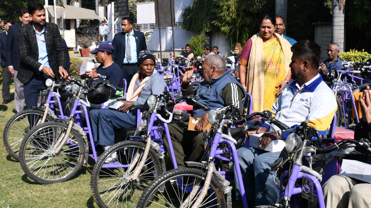 WhatsApp Image 2025-12-24 at 11.44.10 AM