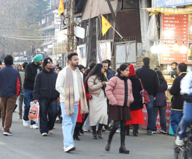 tourist in nainital