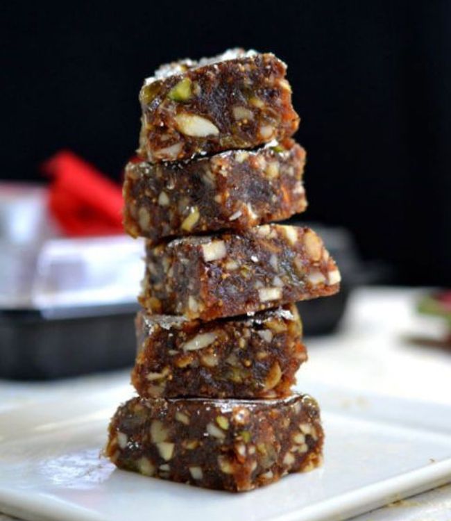 Dates Barfi (1)