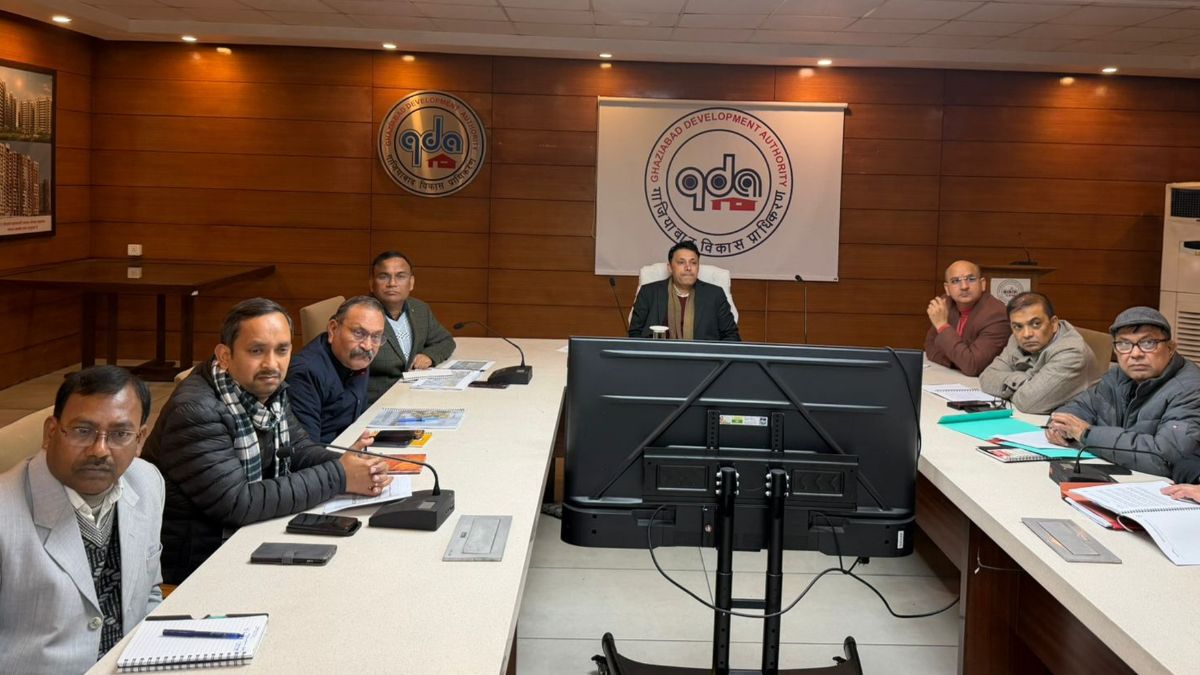 Ghaziabad News Update (13)