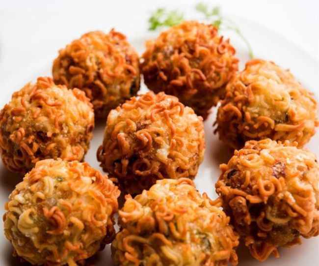 noodles pakoda