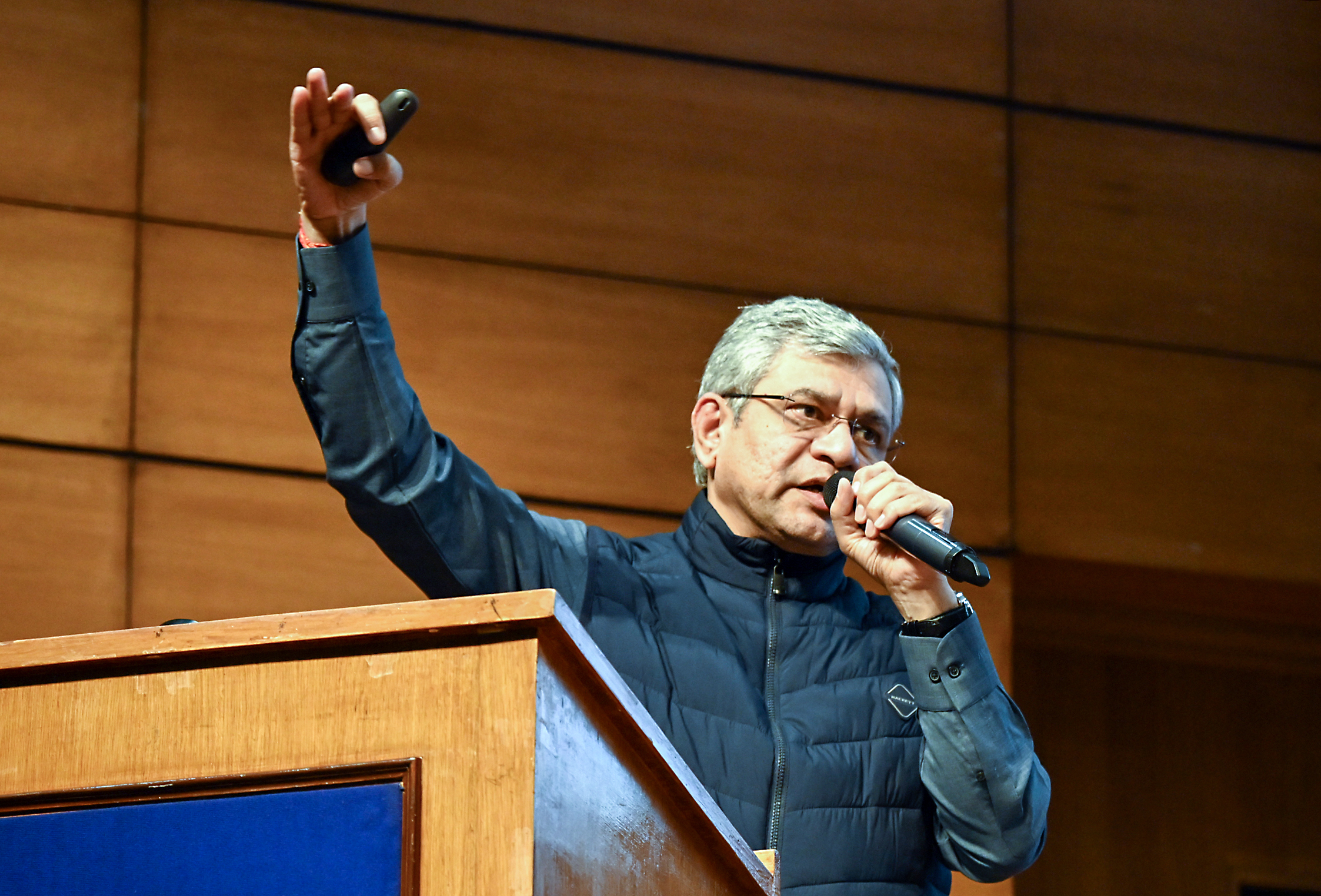 ANI_20251231172_49297295