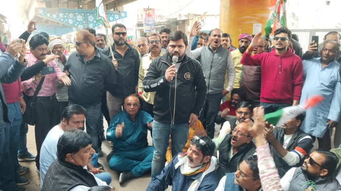 MP C ghanta B protest 21545