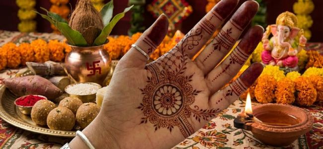 Simple Mehndi Designs for Sakat Chauth
