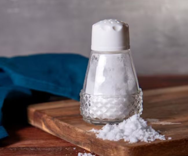 How to Stop Salt from Getting Wet