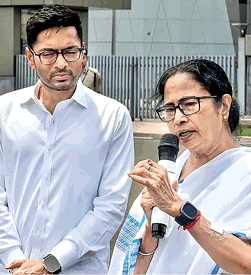 mamata banerjee abhishek