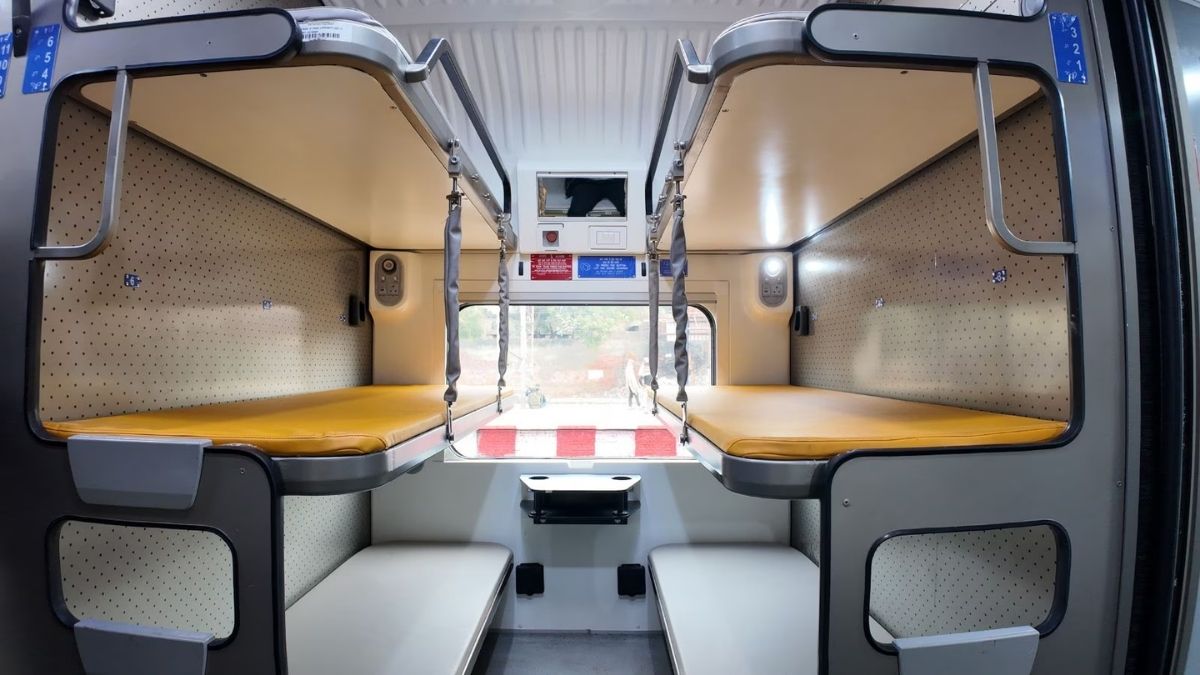 Vande Bharat Sleeper Train (2)