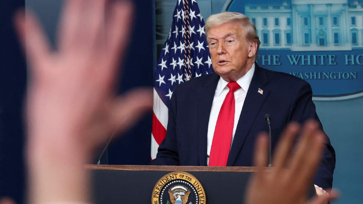 Donald Trump (29)
