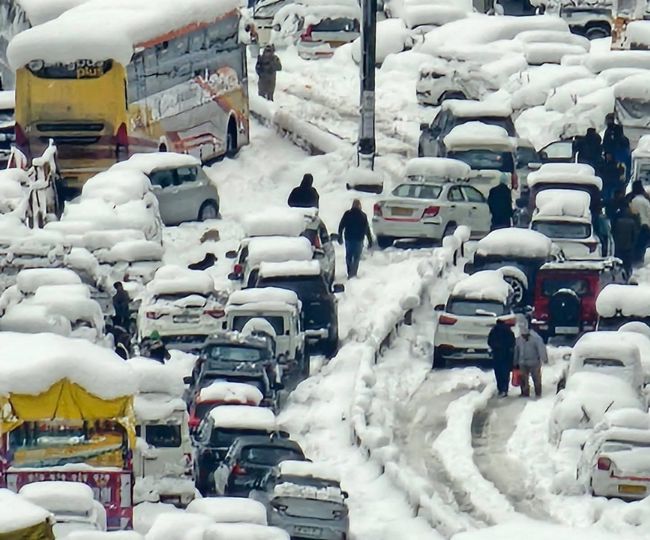 Snowfall Manali